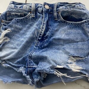 Woman’s Shorts